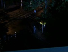 pred domom Katky Nelserovej