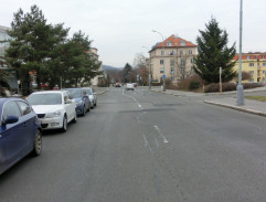 Křižovatka s autobusem