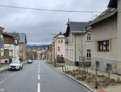 ulica pred Pavlovým domom