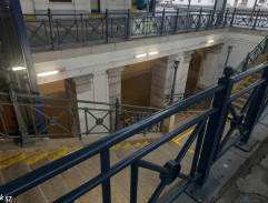 schodisko na stanici