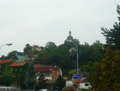 Město
