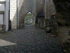 brána lesnej pevnosti