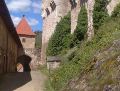 Princ jede do světa