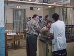 Slunce, seno a pár facek