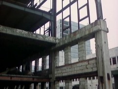 stavba novej továrne 2