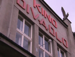 Kino/divadlo
