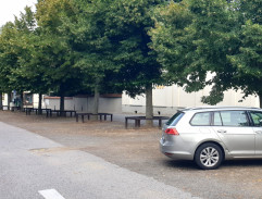 V tomhle zámku straší, šéfe!