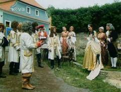 U zámku Královská Lhota