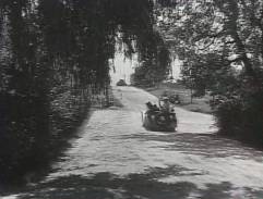 Cesta od letohrádku