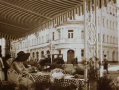 kaviareň pri Bedřichovom dome