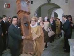 Východ z  obradnej siene