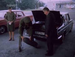 3. Případ živého muže