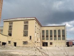 Továrna parkoviště