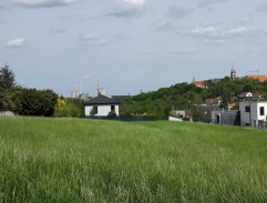 Město