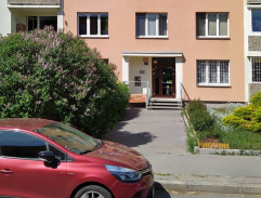 pred Vaňkovým domom