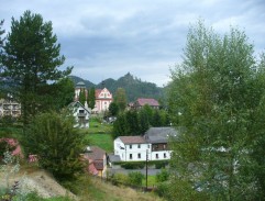 Tříškovi jdou do nového domu