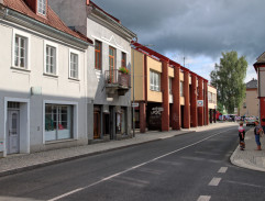 Rodinné trampoty oficiála Tříšky