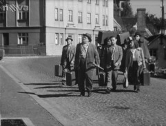 Rodinné trampoty oficiála Tříšky