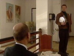 Neumann jde ze střižny