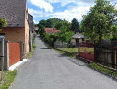 9. Teskně hučí Niagára