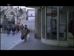 Před nádražím v Paříži