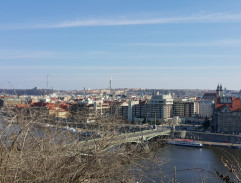 15. Kvadratura ženy