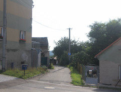 10. Vrah se skrývá v poli