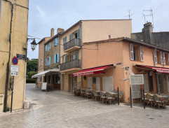 Četník a četnice