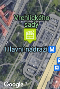 Před nádražím