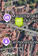Děti nesou raketu ke Karlovu mostu