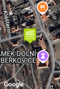 Nádvoří zámku